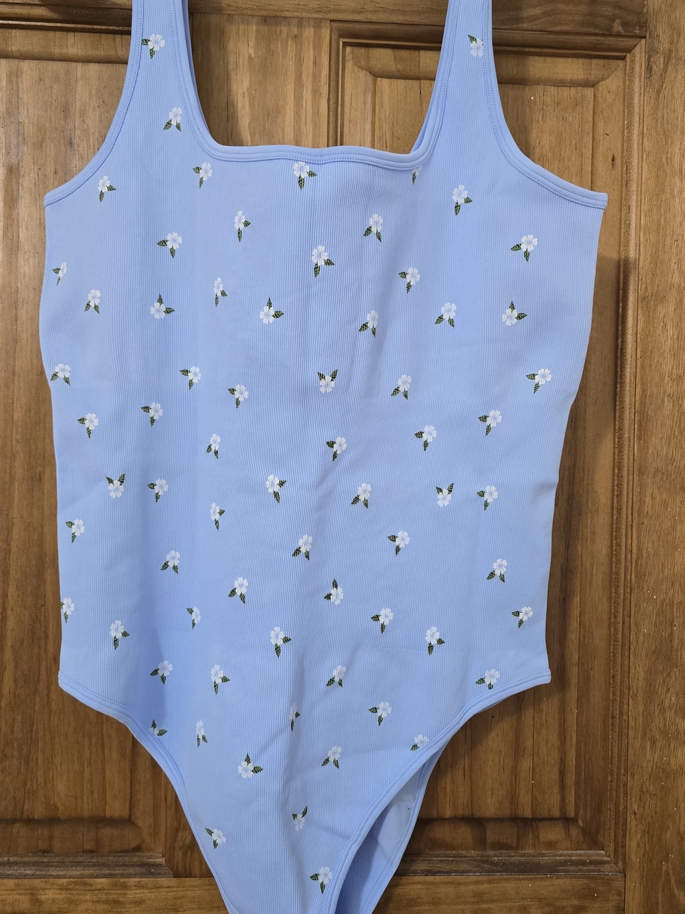 OQQ Light Blue Floral Ribbed Bodysuit - Size XXL